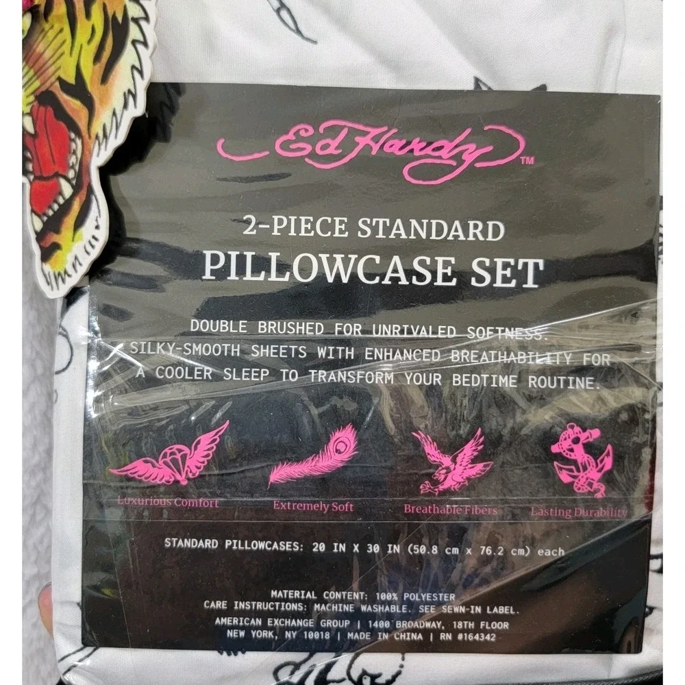NEW Ed Hardy 2 Piece Standard Pillowcase Set Tattoos Tiger Skull Black White‎